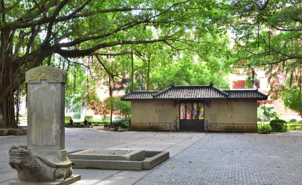 2016嶺南師范學(xué)院舞蹈高考聯(lián)系方式