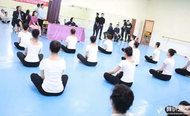 舞研少儿舞蹈中国民族民间舞考级师资培训顺利开展！