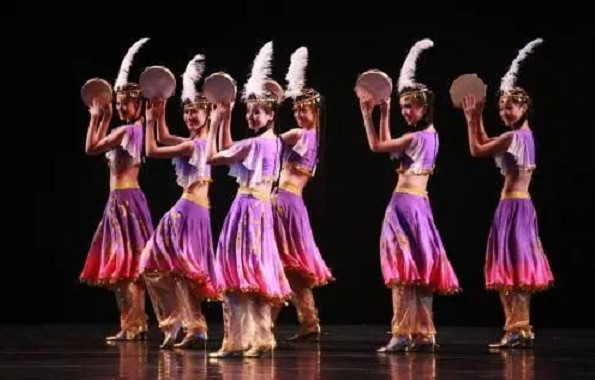 2018年上海戏剧学院舞蹈中专和本科连读招生简章