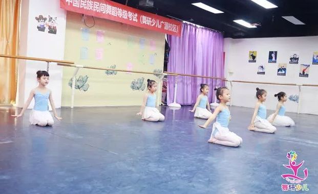 舞研少兒中國民族民間舞蹈考級順利舉行！