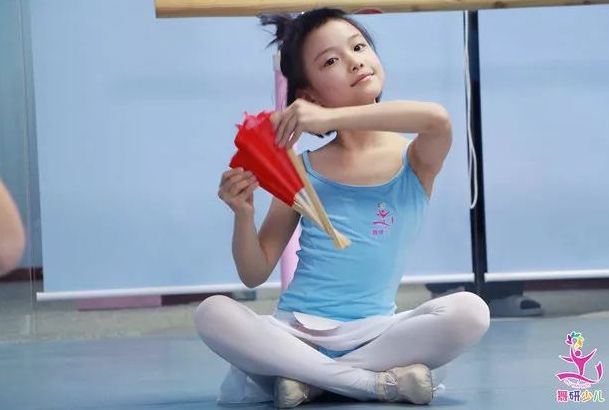 舞研少兒中國民族民間舞蹈考級順利舉行！