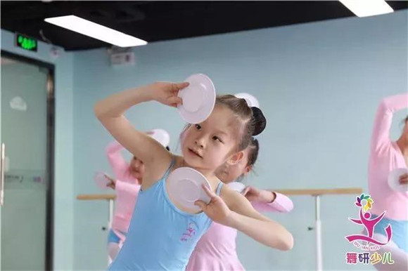 少儿舞蹈对孩子有什么样的教育作用呢