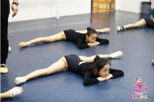 備考北舞附中丨集訓在舞研，不僅僅是收獲到了考學能力的提升……