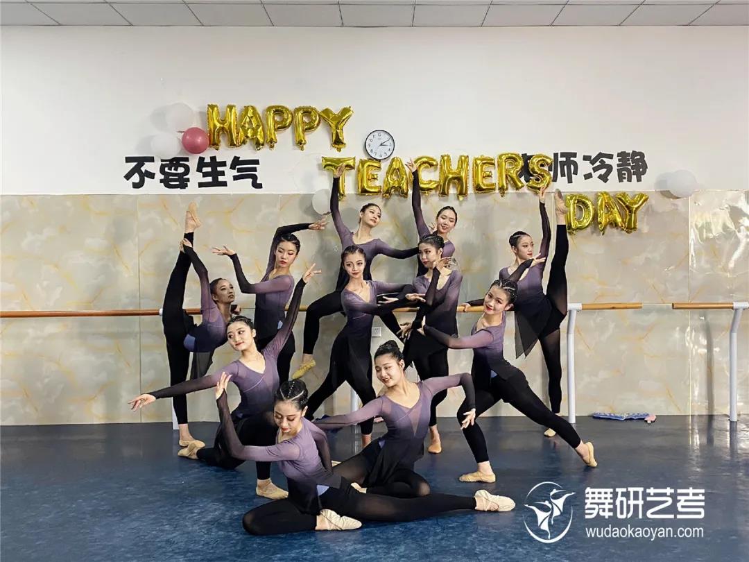 舞蹈零基础的她，在今年河北省考中剧目分数高达51.3，成功逆袭！