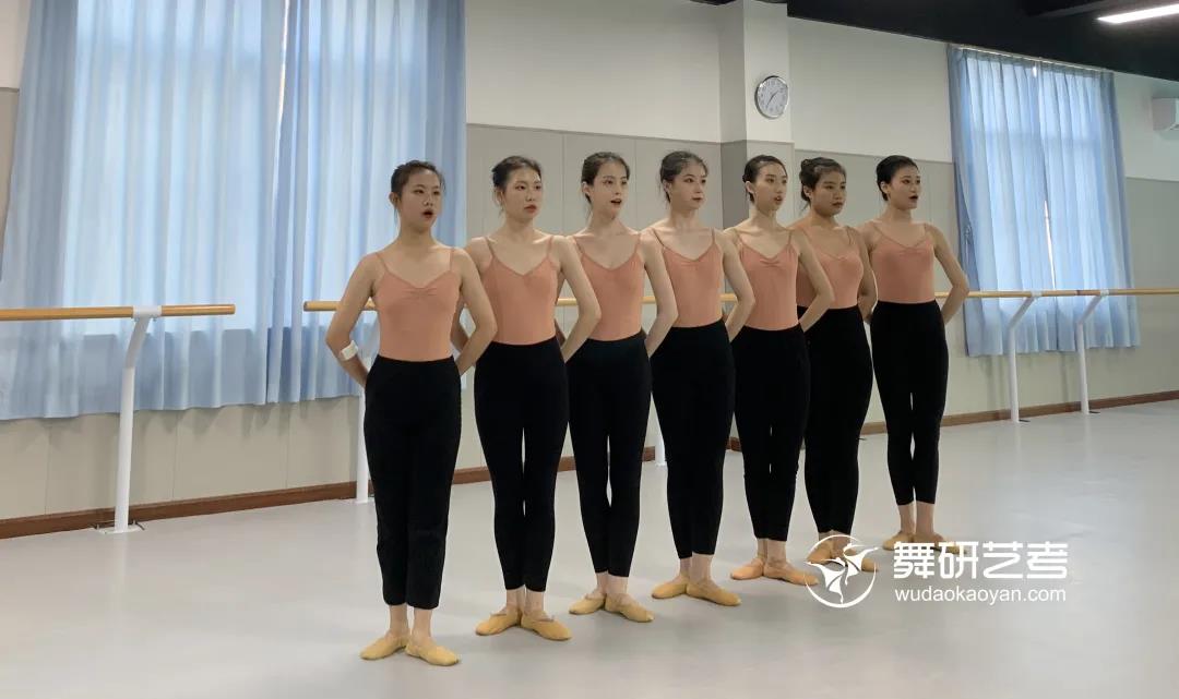 舞研艺考广东广州分校首次月测，收获满满！