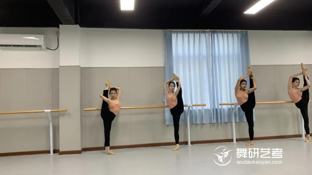 舞研艺考广东广州分校首次月测，收获满满！