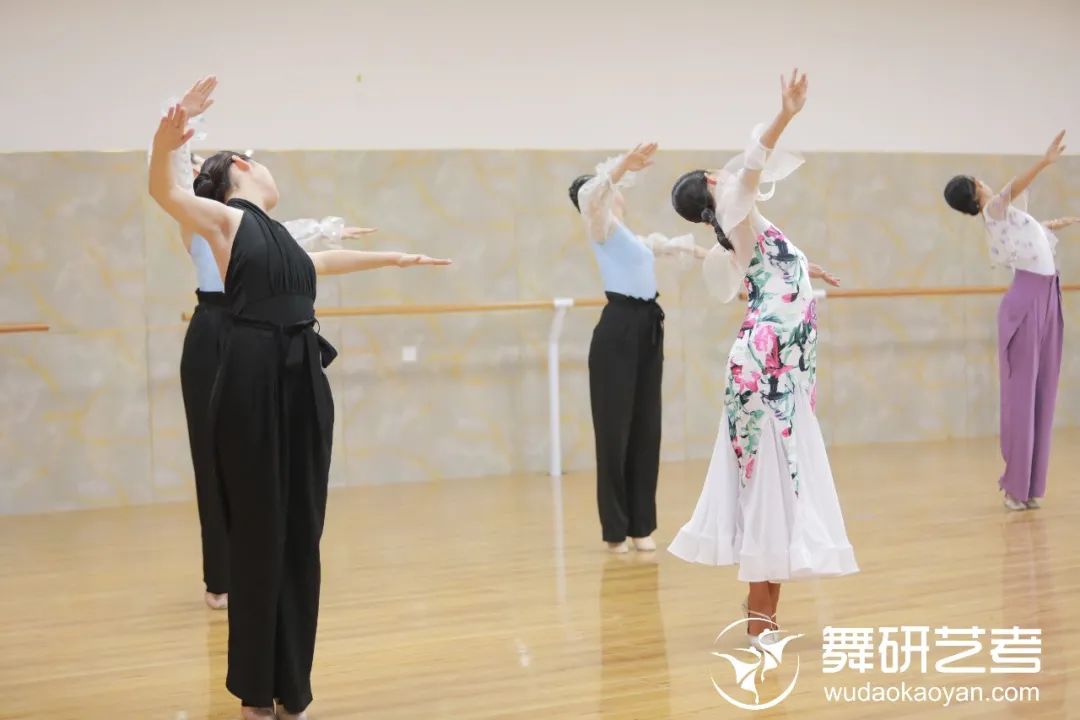 舞研國標舞暑期集訓營丨北京校區報到須知