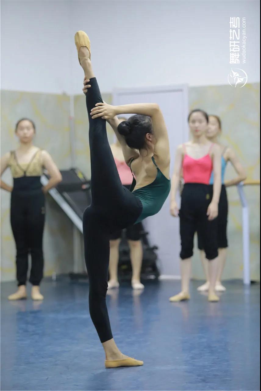 名校測評+經驗分享丨舞研國慶7天集訓營，專為舞蹈藝考生量身打造！
