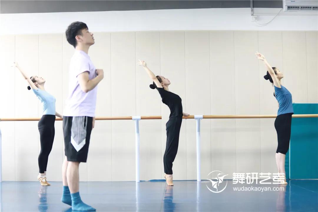 名校測評+經驗分享丨舞研國慶7天集訓營，專為舞蹈藝考生量身打造！