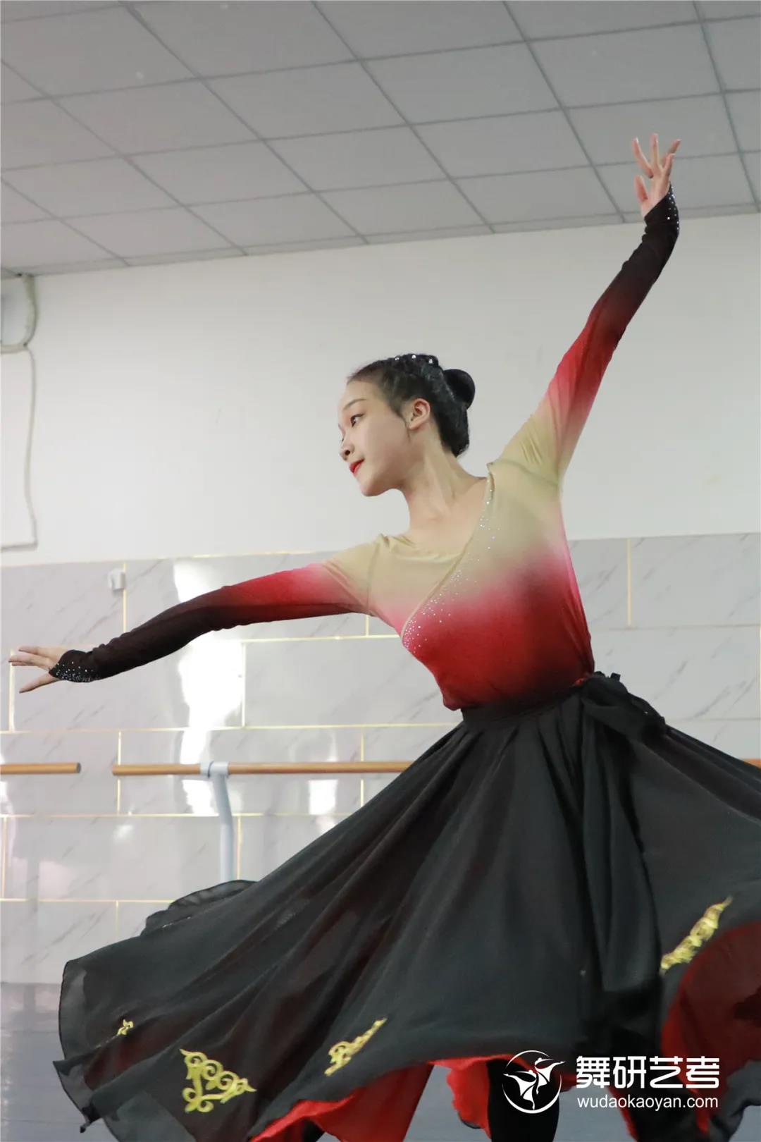 山東舞研23屆舞蹈藝考周末班，提前學劇目！