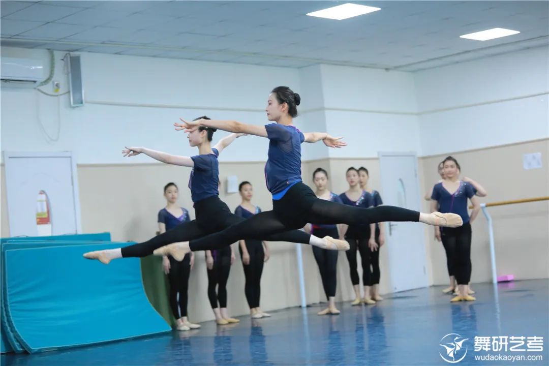 盘点舞蹈生最害怕的十大瞬间，内容过于“窒息”，点开需谨慎