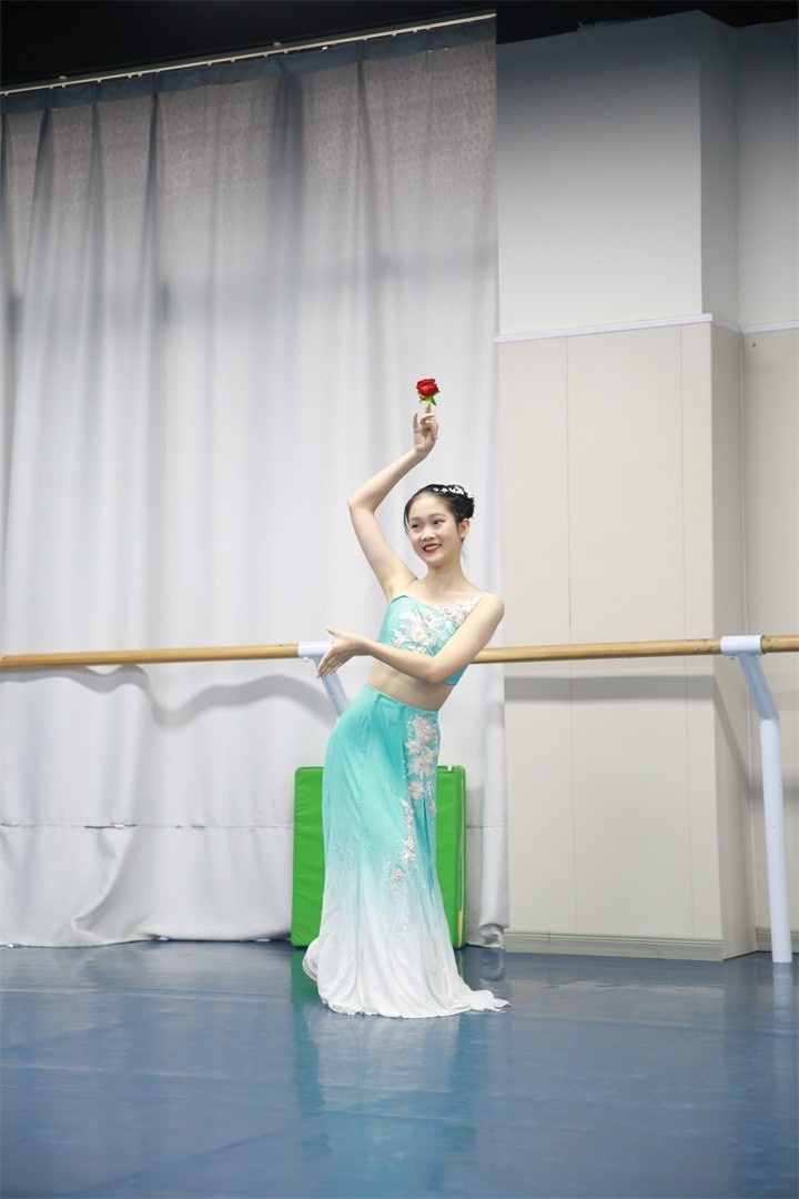 中國舞蹈學院有哪些，哪些舞蹈專業最受舞蹈生喜愛，舞蹈藝考又該怎么選擇專業呢