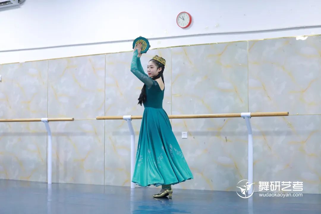 河南舞蹈系好的大学有哪些 郑州大学对身高有什么要求