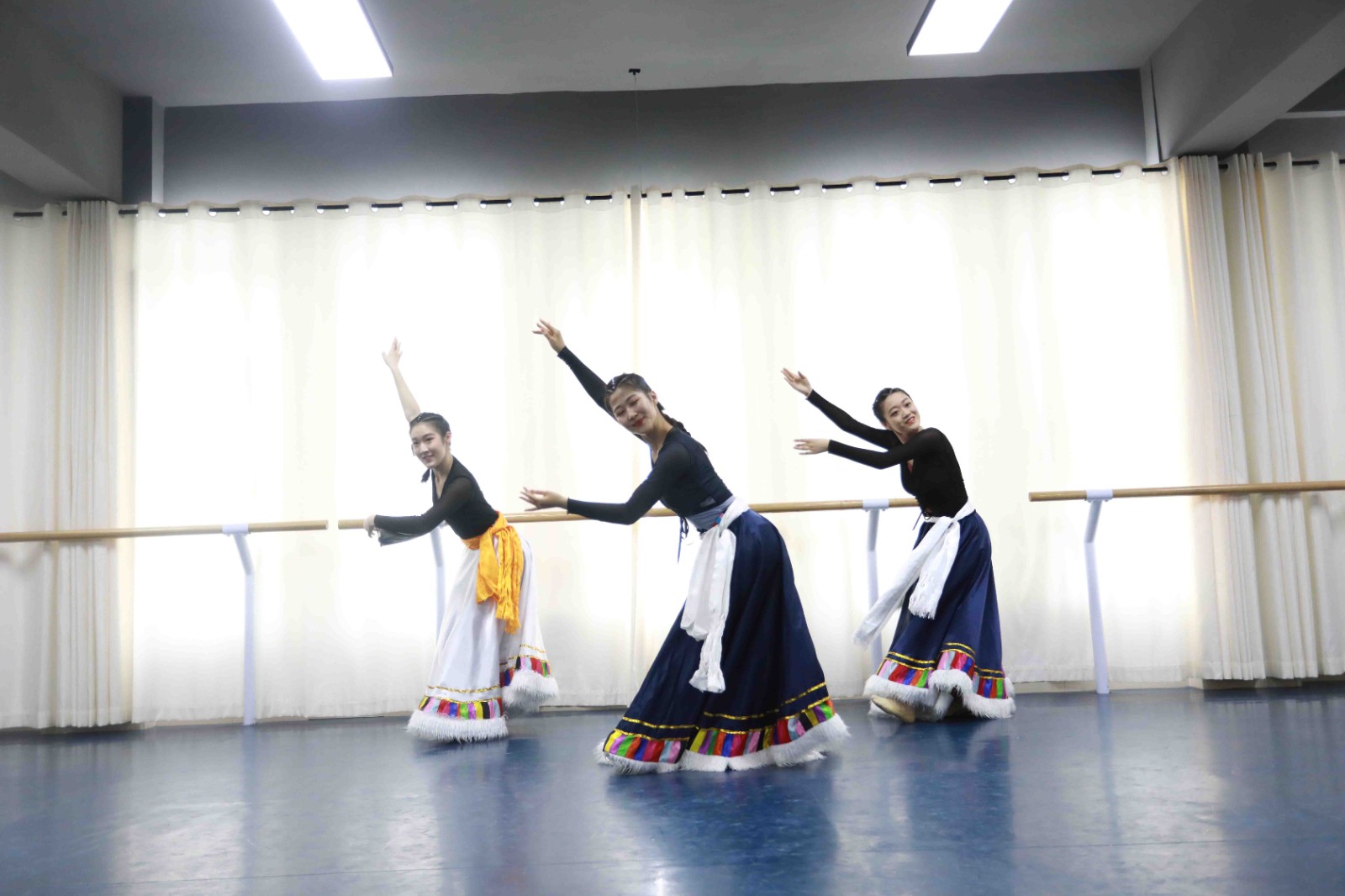 江西贛州舞蹈藝考集訓其他費用包括哪些 江西贛州舞蹈藝考培訓班怎么選
