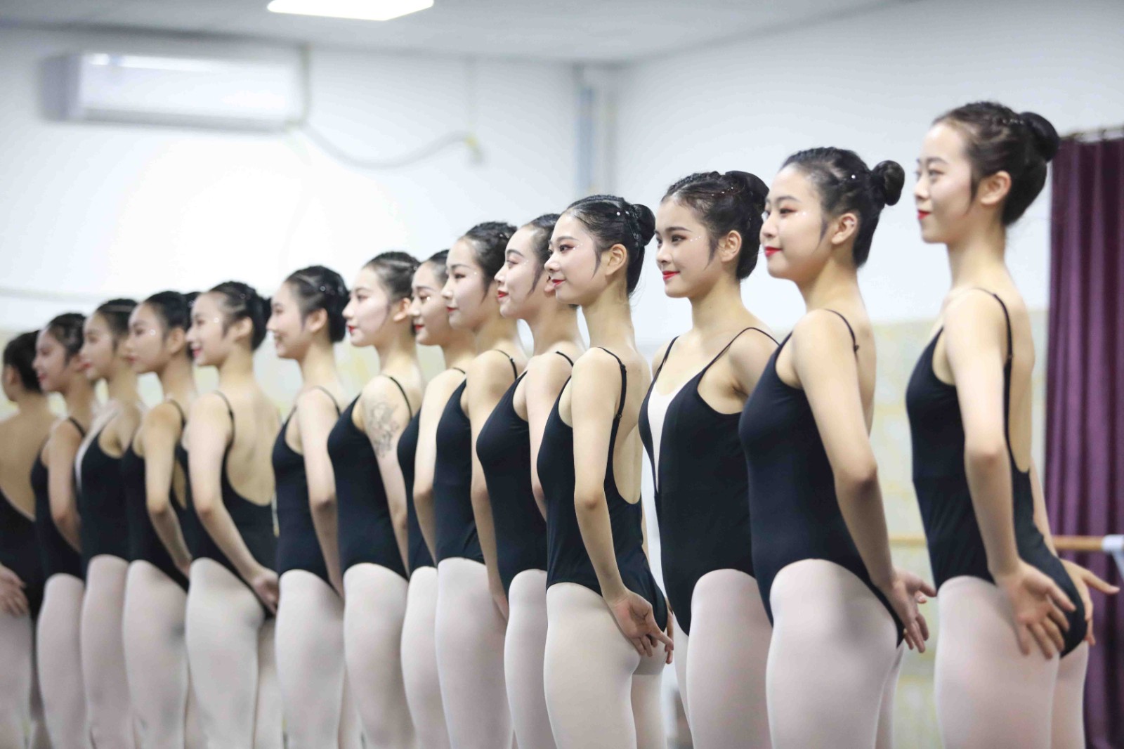 艺考舞蹈考试流程是怎样的 艺考舞蹈考前培训班如何选