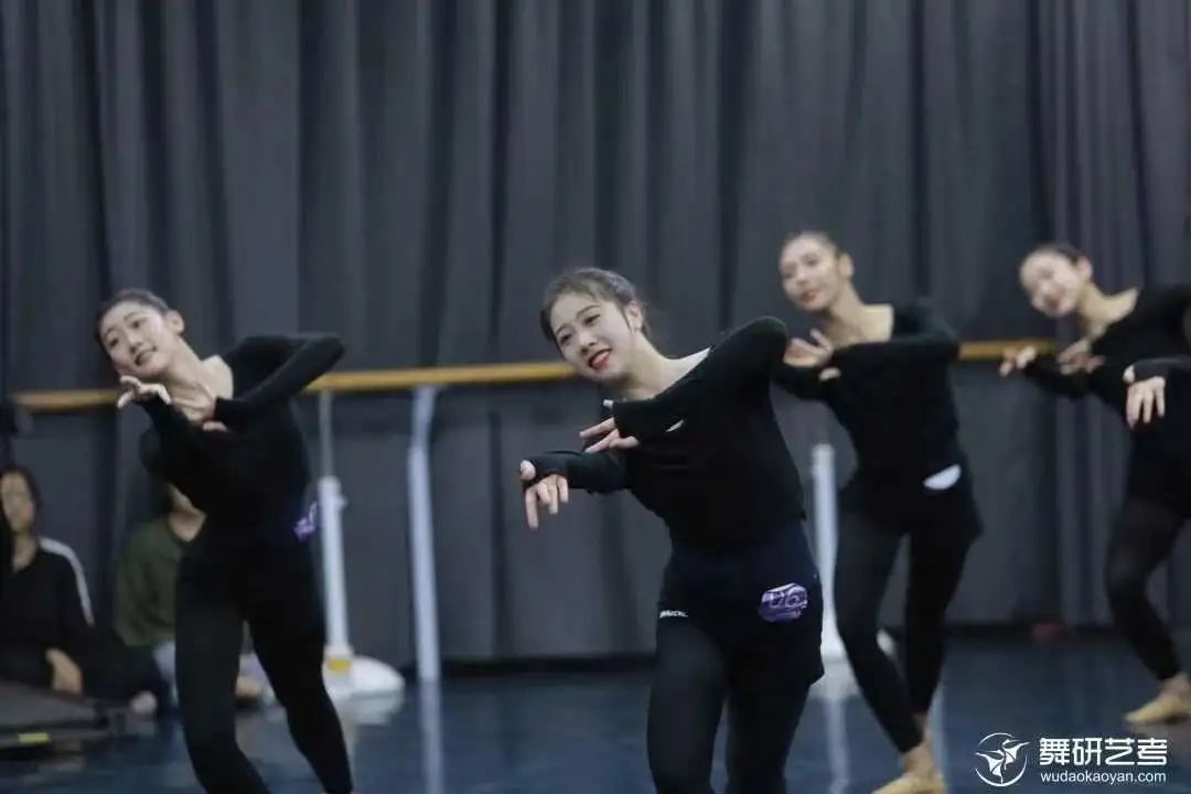 中国知名舞蹈大学排名 哪些211院校舞蹈专业好