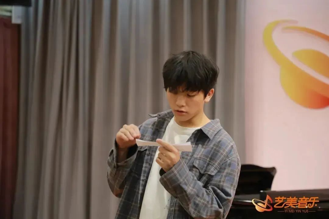 艺美22届学员故事｜百炼成钢！牛易豪斩获天音作曲状元！