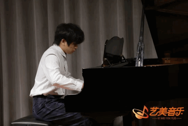 艺美22届学员故事｜百炼成钢！牛易豪斩获天音作曲状元！