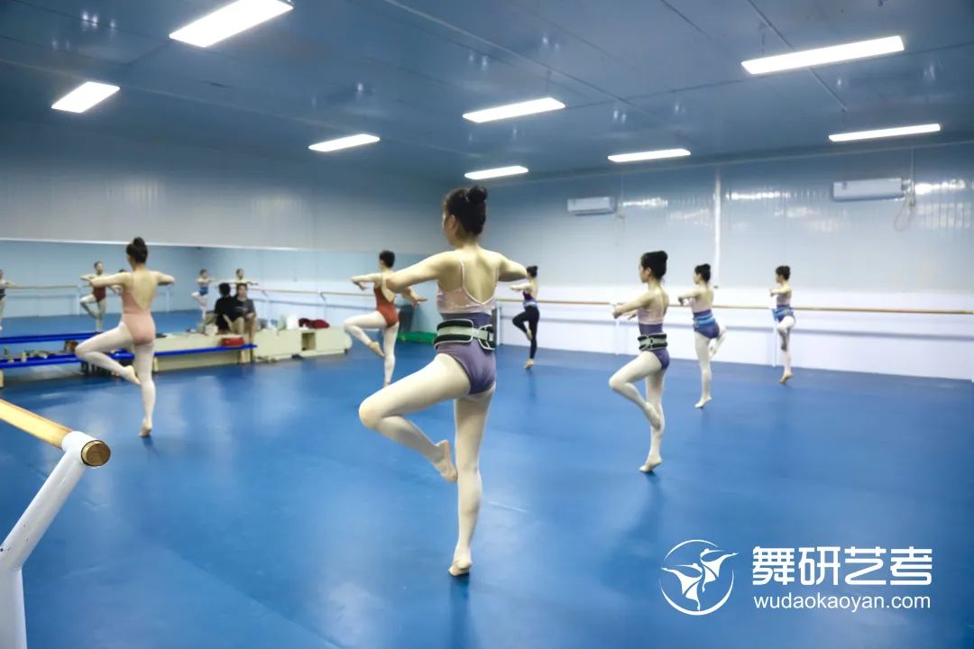 【舞研藝考河北保定校區】-河北舞蹈生不二的選擇！