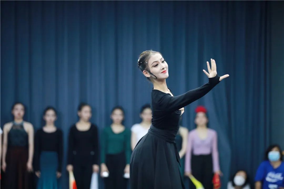 舞研舞蹈藝考一站式服務丨為安徽舞蹈生的藝考之路保駕護航！