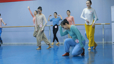 兰州专业舞蹈培训机构学什么？来舞研陕西校区一探究竟！