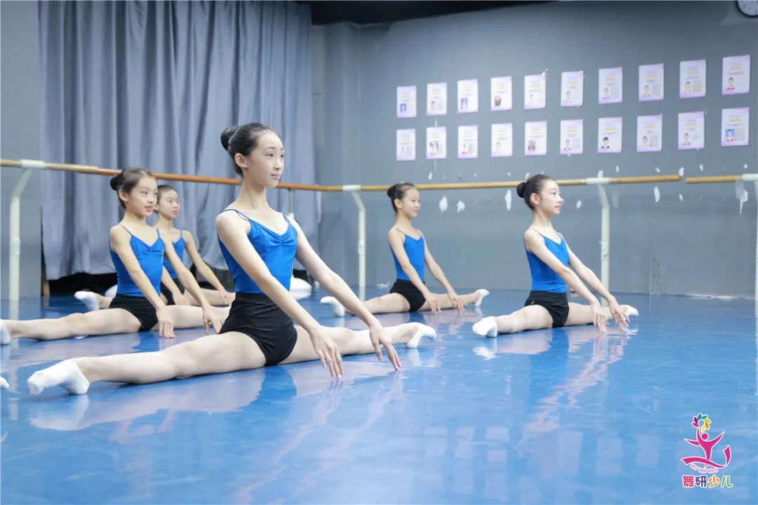 舞研少兒舞蹈培訓機構-舞研附中有哪些課程？輔導優勢是什么？