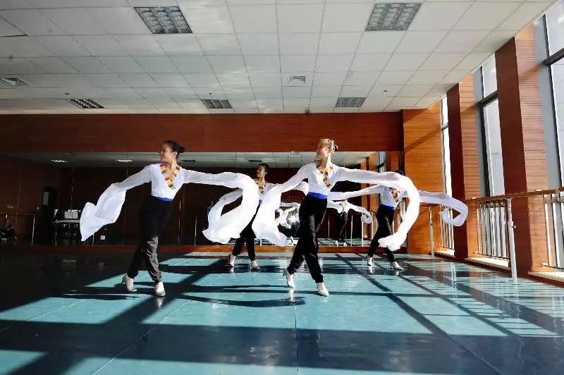 2023年辽宁歌舞团附属艺术学校招生简章、招生计划及报考条件、考试要求