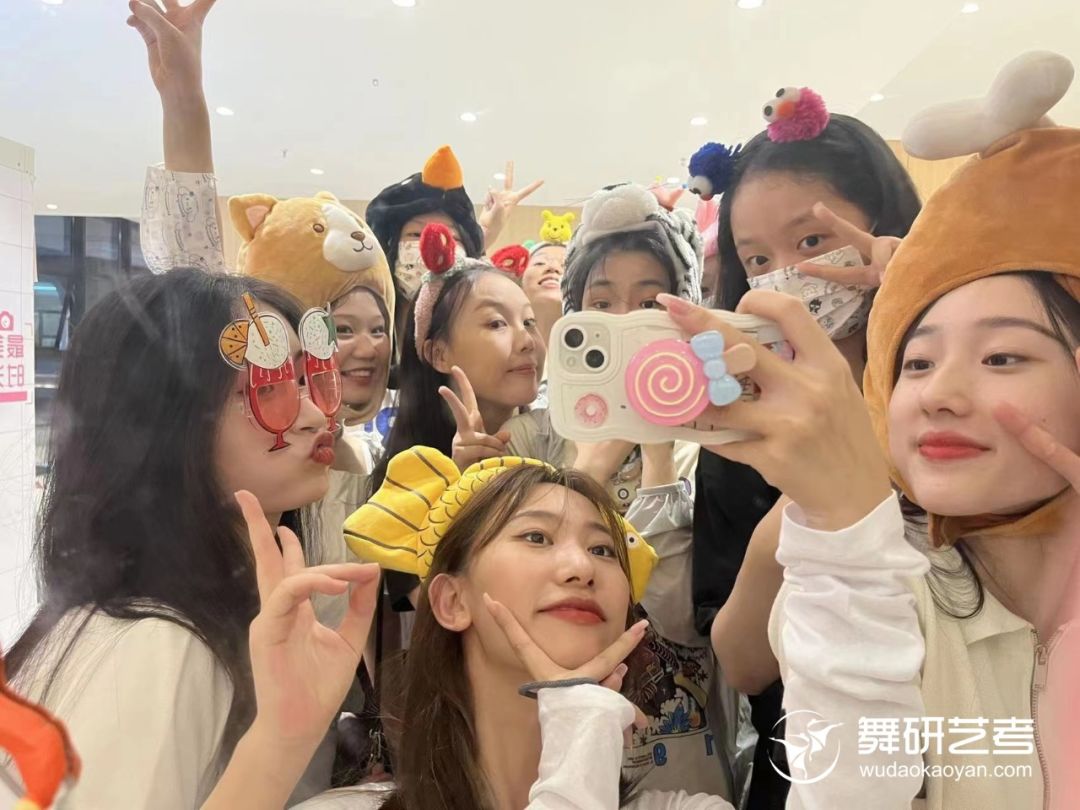 云南省考取得第18名的好成績，舞蹈教會了我【學會堅持，懂得去堅持】丨23屆舞蹈生藝考故事
