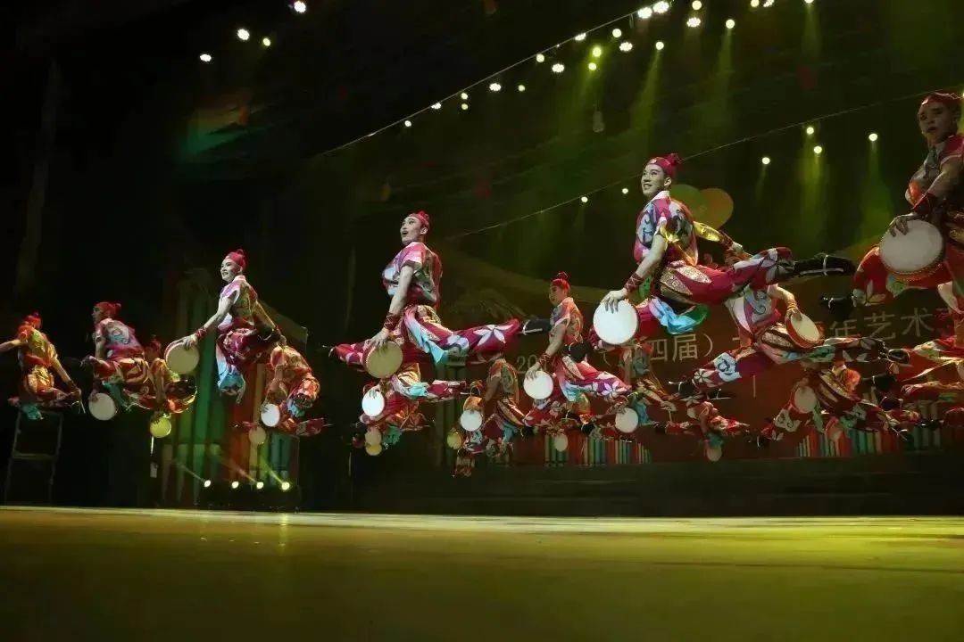 2023年北京市國際藝術學校（北京市雜技學校）舞蹈表演等專業招生簡章、考試安排及內容、報名條件和辦法