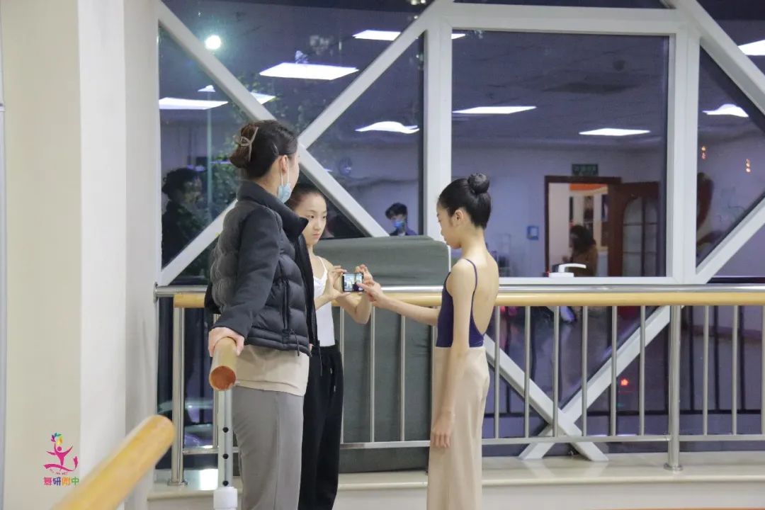 舞研附中一站式服務！深圳藝術學校初試展現備考硬實力！