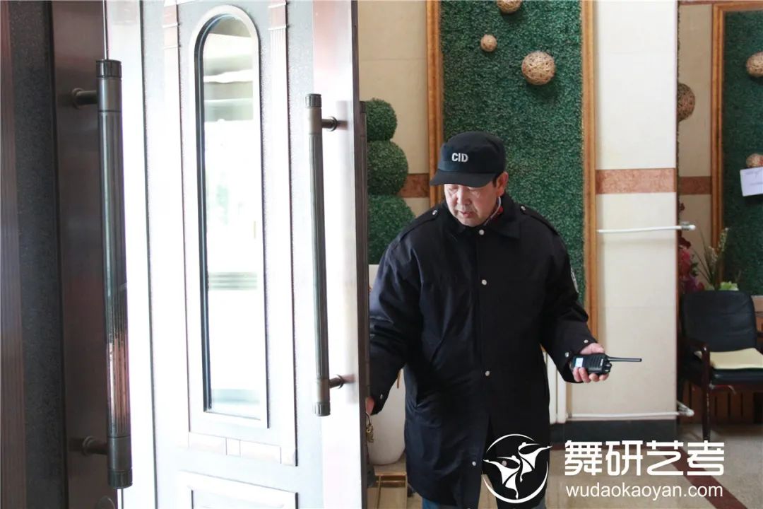 重新出發 不留遺憾丨安徽舞研藝考2024再筑夢計劃重磅開啟！面向23屆舞蹈生，即刻啟程圓夢名校~