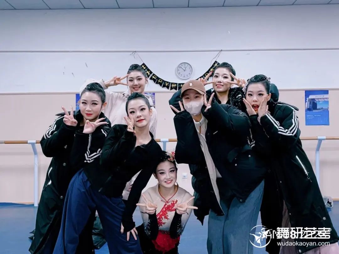 圆梦南京艺术学院，向梦前行，终将繁花盛开！丨舞研23届舞蹈艺考学员专访