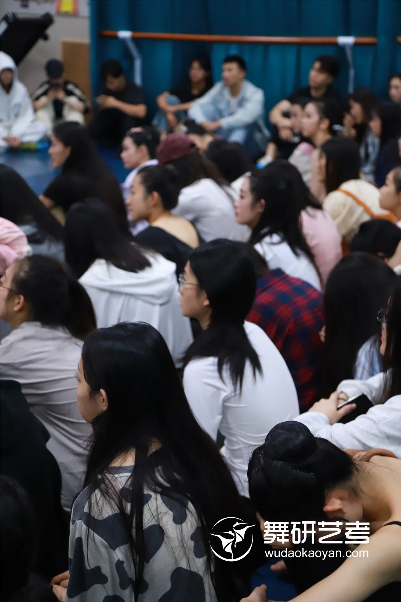踔厉奋发 笃志前行丨山东舞研2025届舞蹈生9月月测纪实回顾！