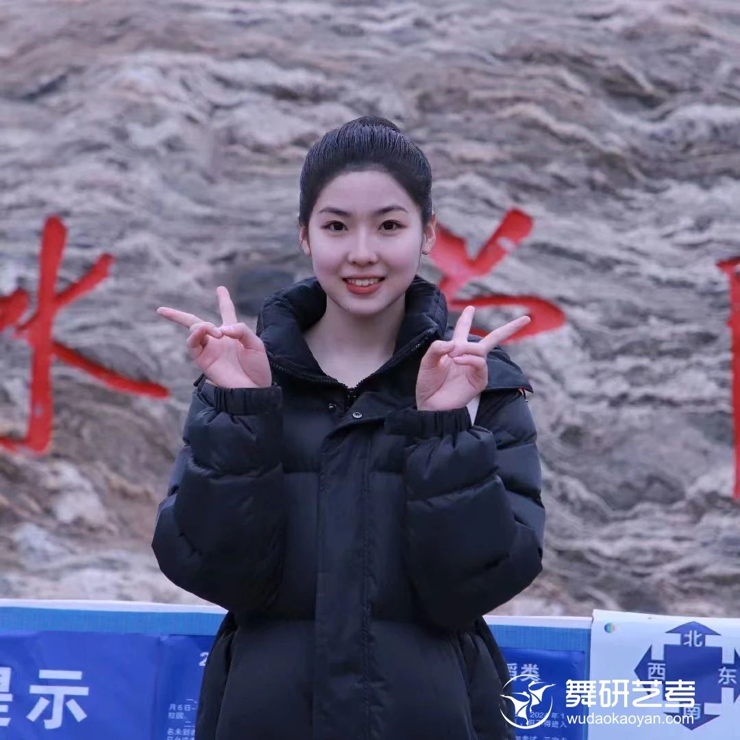 在舞研，我明白的坚持的意义——河北舞研24届学员专访