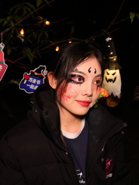舞研总部北京校区·万圣节狂欢夜丨青春进行时，狂欢不停歇，今夜不给糖就捣蛋~