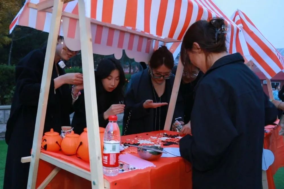 游园会，创意市集，狂欢派对…舞研惊奇夜现场回顾！