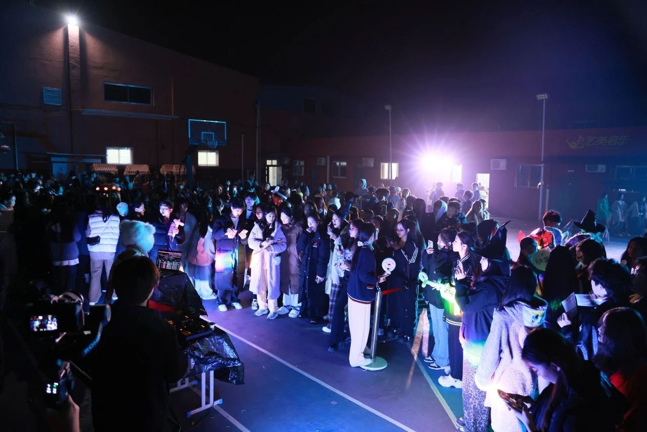 游园会，创意市集，狂欢派对…舞研惊奇夜现场回顾！
