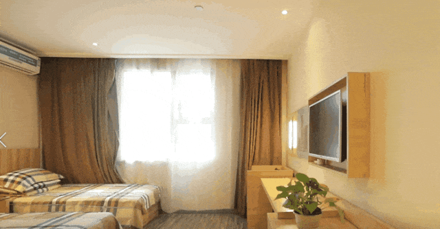 舞研26届校考特训班丨湖北限招24人！定制专攻赢在起点，就选校考定向班！