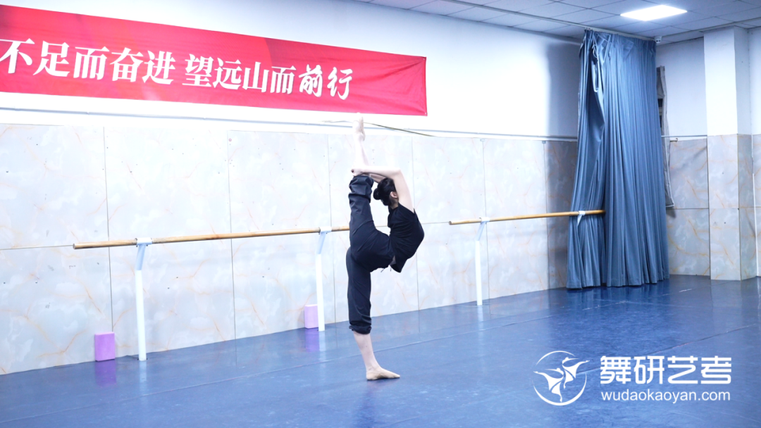 舞研寒假营盛大开营 | 以温暖相迎,以专业启程,我们开练啦! 舞研寒假营盛大开营 | 以温暖相迎,以专业启程,我们开练啦!