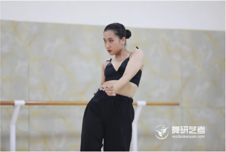 舞研国标月测丨他们震撼开场！来舞研，全面打响国标舞艺考之战！