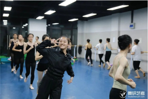 省考倒计时，来看看她们是如何减重的！