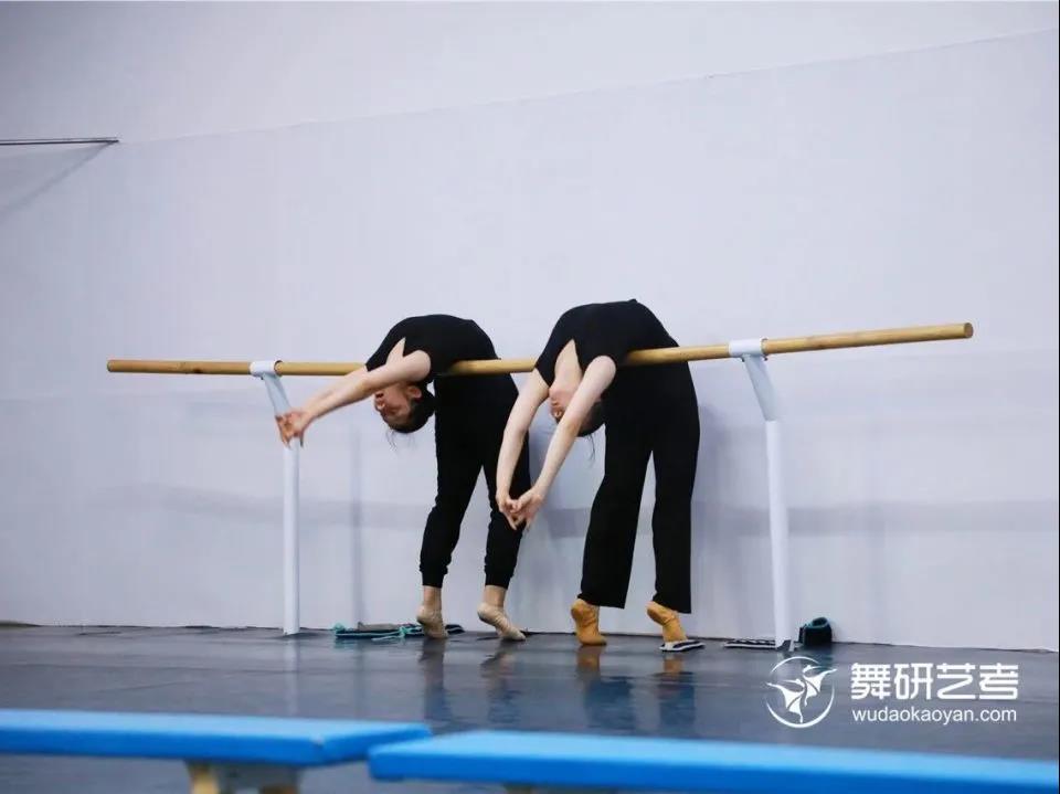 该拿什么拯救你，我的“老蛮腰”？
