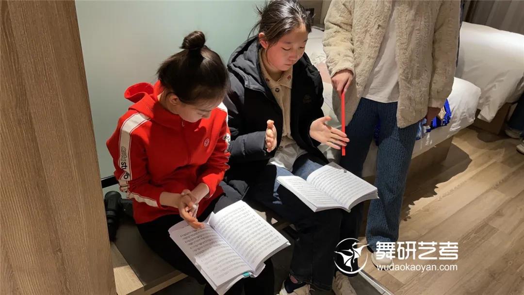 舞研21届河北学员舞蹈省考震撼收官!包揽省考第一以及多个市级第一!丨河北舞蹈省考现场 舞研21届河北学员舞蹈省考震撼收官!包揽省考第一以及多个市级第一!丨河北舞蹈省考现场